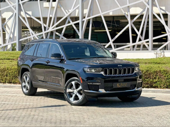 Jeep  Grand Cherokee  Limited  2023  Automatic  66,000 Km  6 Cylinder  Four Wheel Drive (4WD)  SUV  Dark Blue  With Warranty