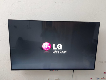 Television (TV) LG  - 49 Inch  - 4K or UHD  - 3D