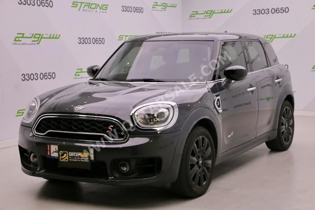 ميني  كوبر  كاونتري مان اس  2020  اوتوماتيك  84,000 كم  4 سلندر  دفع رباعي  هاتشباك  رمادي