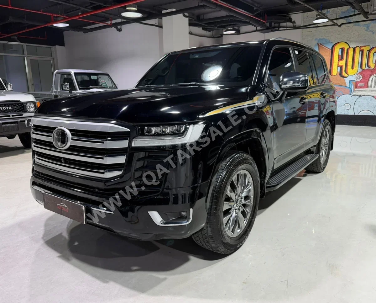 تويوتا  لاند كروزر  في اكس ار توين توربو  2022  اوتوماتيك  106,000 كم  6 سلندر  دفع رباعي  اس يو في  أسود  تحت الضمان