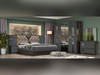 أطقم غرف نوم - قطر ديزاين  - طقم مكون من 4 قطع  - اللون الرمادي