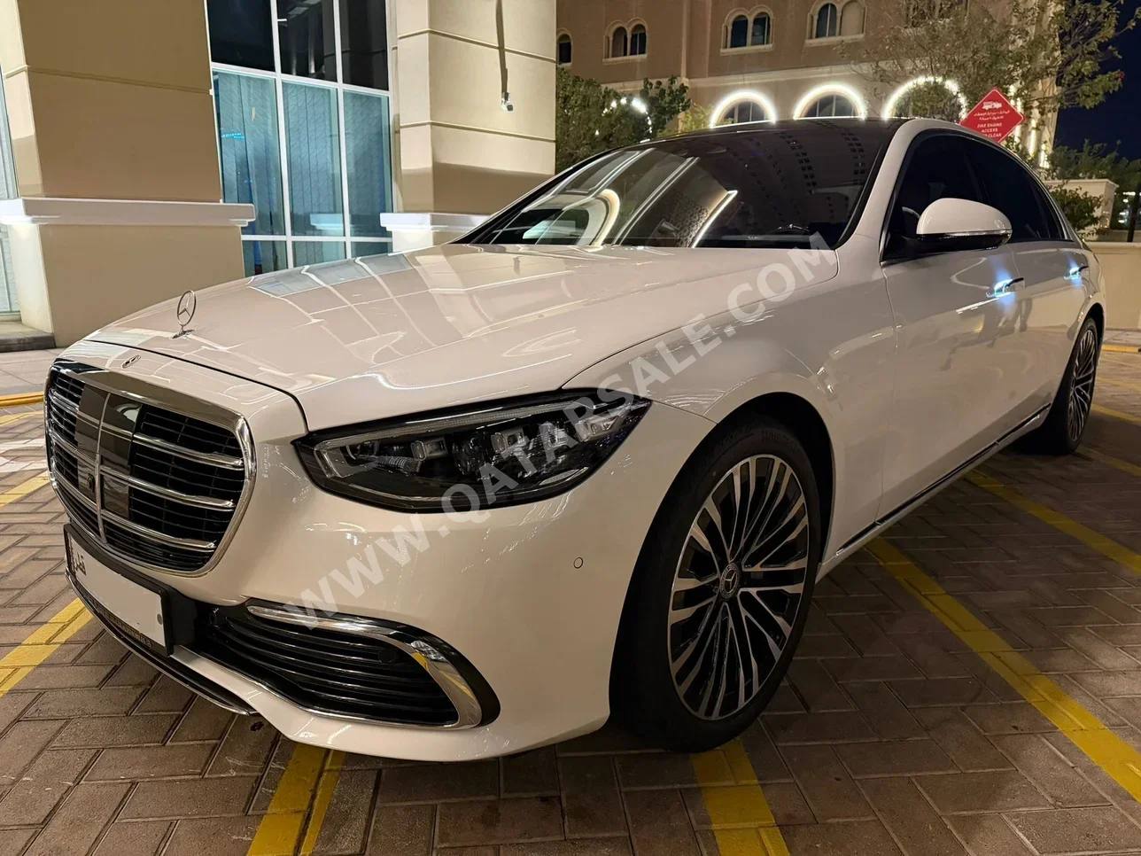 مرسيدس - بنز  اس - كلاس  450  2023  اوتوماتيك  7,000 كم  6 سلندر  دفع خلفي  سيدان  أبيض  تحت الضمان