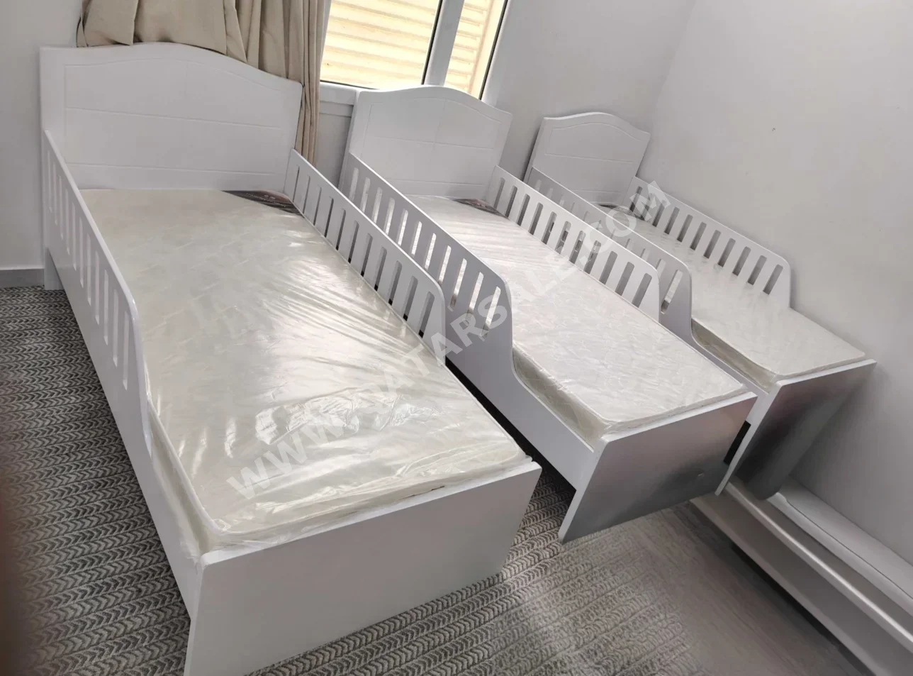 Beds - Lifestyle - Single - White - Mattress Included