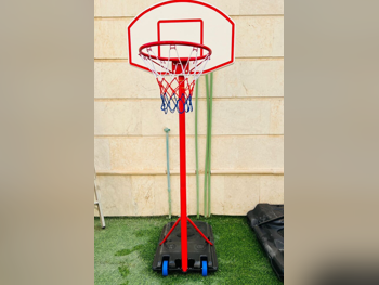 أطواق/ستاند كرة السلة