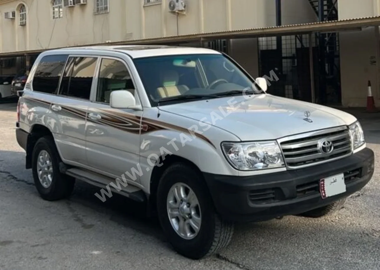 Toyota  Land Cruiser  GX  2007  Automatic  500,000 Km  6 Cylinder  Sedan  Pearl