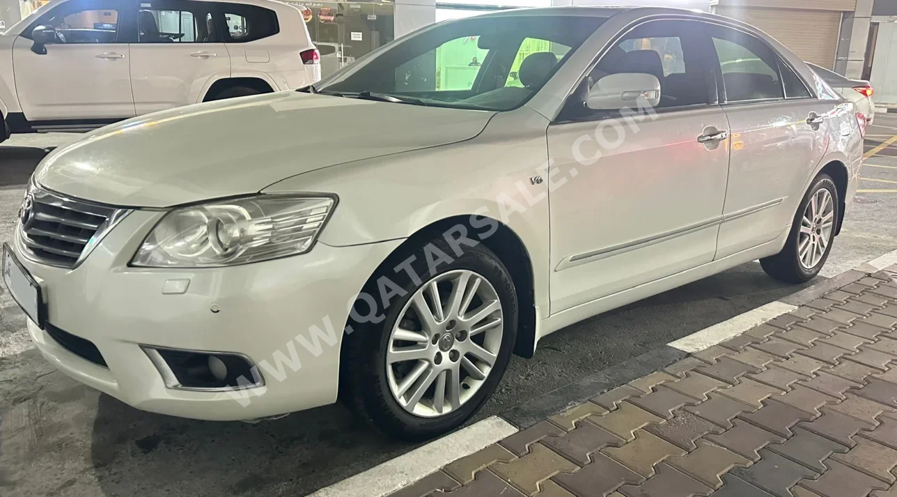 Toyota Aurion Grande 2011 Automatic 210,000 Km 6 Cylinder Front Wheel Drive (FWD) Sedan White