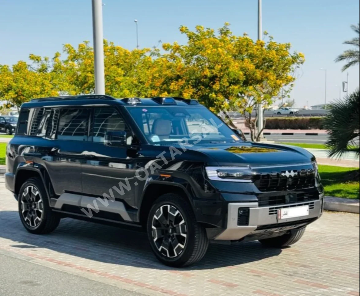 BYD  Leopard 8  Flagship  2026  Automatic  0 Km  8 Cylinder  Four Wheel Drive (4WD)  SUV  Black  With Warranty