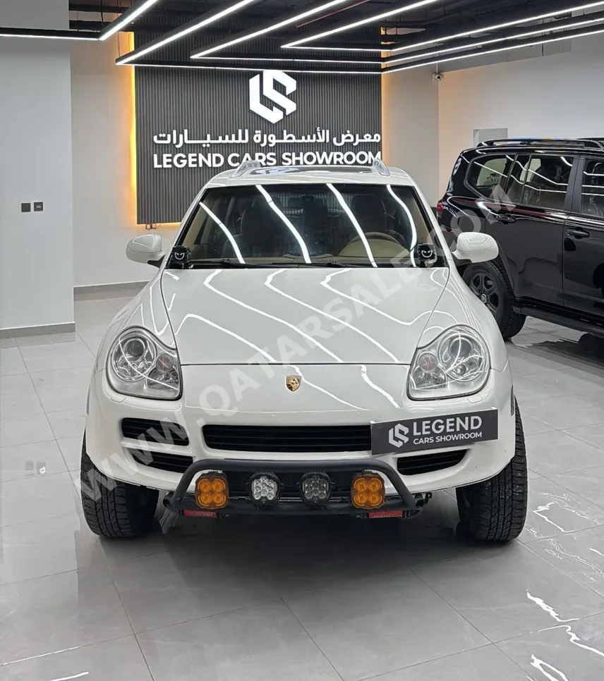 Porsche Cayenne S 2004 Automatic 236,000 Km 8 Cylinder Four Wheel Drive (4WD) SUV Pearl