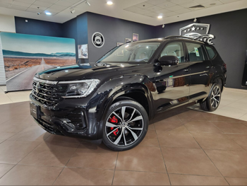 Volkswagen  Teramont  2024  Automatic  1,800 Km  4 Cylinder  All Wheel Drive (AWD)  SUV  Black  With Warranty