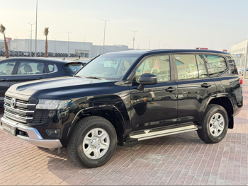تويوتا  لاند كروزر  جي اكس  2026  اوتوماتيك  0 كم  6 سلندر  دفع رباعي  اس يو في  أسود  تحت الضمان