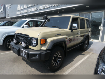 Toyota  Land Cruiser  Hard Top  2025  Automatic  900 Km  6 Cylinder  Four Wheel Drive (4WD)  SUV  Beige  With Warranty