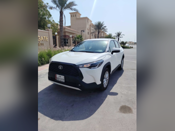 Toyota  Corolla  LE  2023  Automatic  53,000 Km  4 Cylinder  Front Wheel Drive (FWD)  Sedan  White  With Warranty