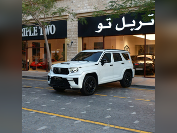 GWM  Tank  700  2026  Automatic  1,745 Km  6 Cylinder  Four Wheel Drive (4WD)  SUV  White  With Warranty