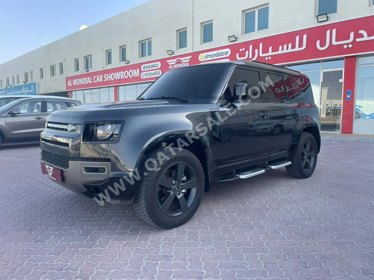 Land Rover Defender 110 2025 Automatic 30,000 Km 4 Cylinder Four Wheel Drive (4WD) SUV Black With Warranty