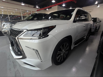 لكزس  ال اكس  570 اس  2016  اوتوماتيك  197,000 كم  8 سلندر  دفع رباعي  اس يو في  أبيض