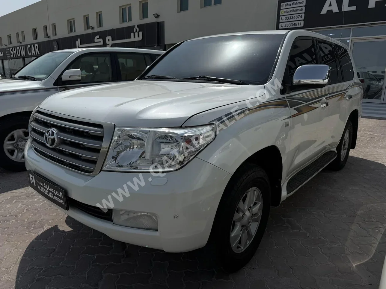 Toyota  Land Cruiser  VXR  2009  Automatic  490,000 Km  8 Cylinder  Four Wheel Drive (4WD)  SUV  White