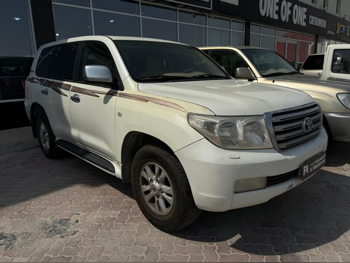 Toyota  Land Cruiser  GX  2011  Automatic  421,000 Km  6 Cylinder  Four Wheel Drive (4WD)  SUV  White