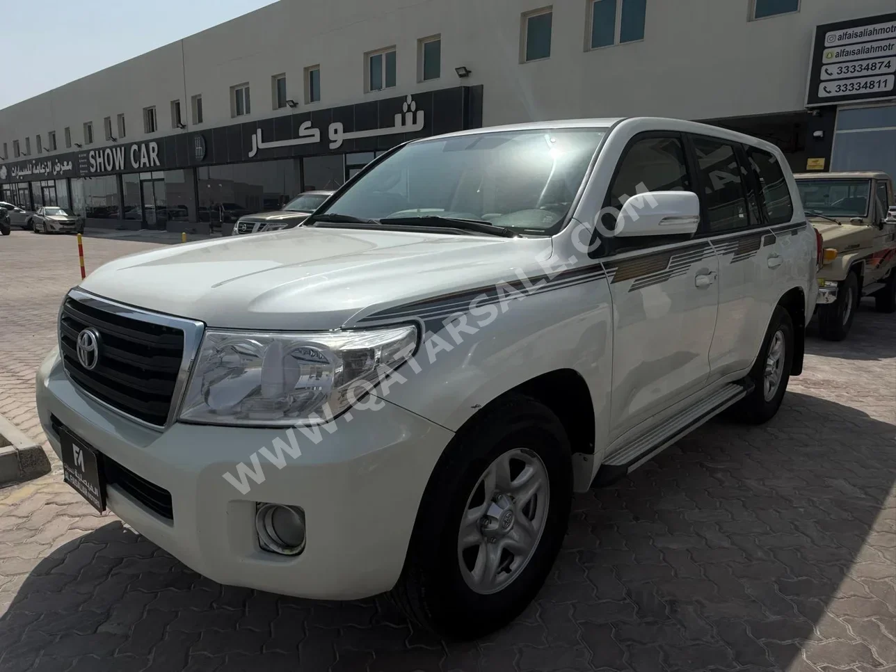 Toyota  Land Cruiser  G  2015  Automatic  417,000 Km  6 Cylinder  Four Wheel Drive (4WD)  SUV  White