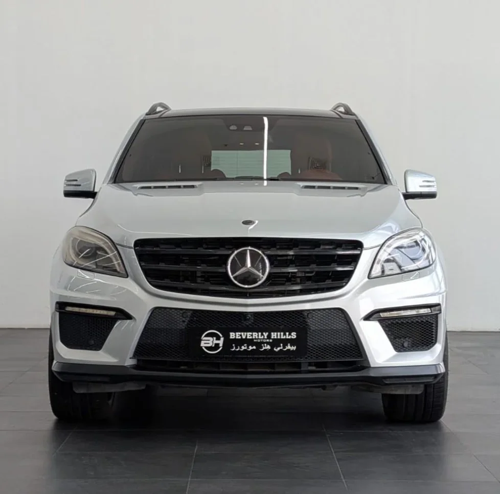 Mercedes-Benz  ML  63 AMG  2014  Automatic  116,214 Km  8 Cylinder  All Wheel Drive (AWD)  SUV  Silver