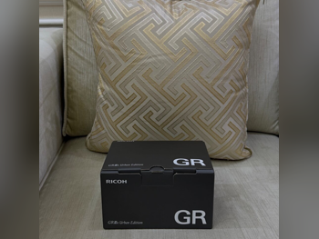 كاميرات رقمية ريكو  - 24 ميغا بكسل  - فل اتش دي 1080 بيكسل