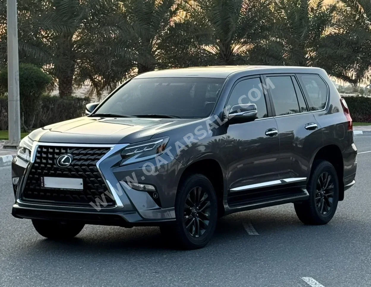 Lexus  GX  460  2022  Automatic  15,000 Km  8 Cylinder  Four Wheel Drive (4WD)  SUV  Gray  With Warranty