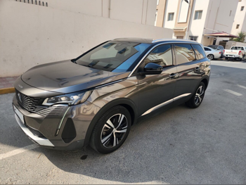 Peugeot  5008  GT LINE  2024  Automatic  49,300 Km  6 Cylinder  All Wheel Drive (AWD)  SUV  Gray  With Warranty