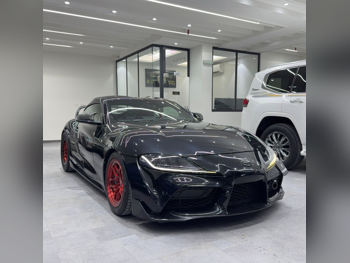 تويوتا  سوبرا  جي ار  2020  اوتوماتيك  95,000 كم  6 سلندر  دفع خلفي  كوبيه \ سبورت  أسود