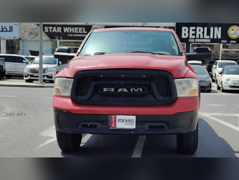 دودج  رام  اس ال تي  2012  اوتوماتيك  297,000 كم  8 سلندر  دفع رباعي  بيكب  أحمر