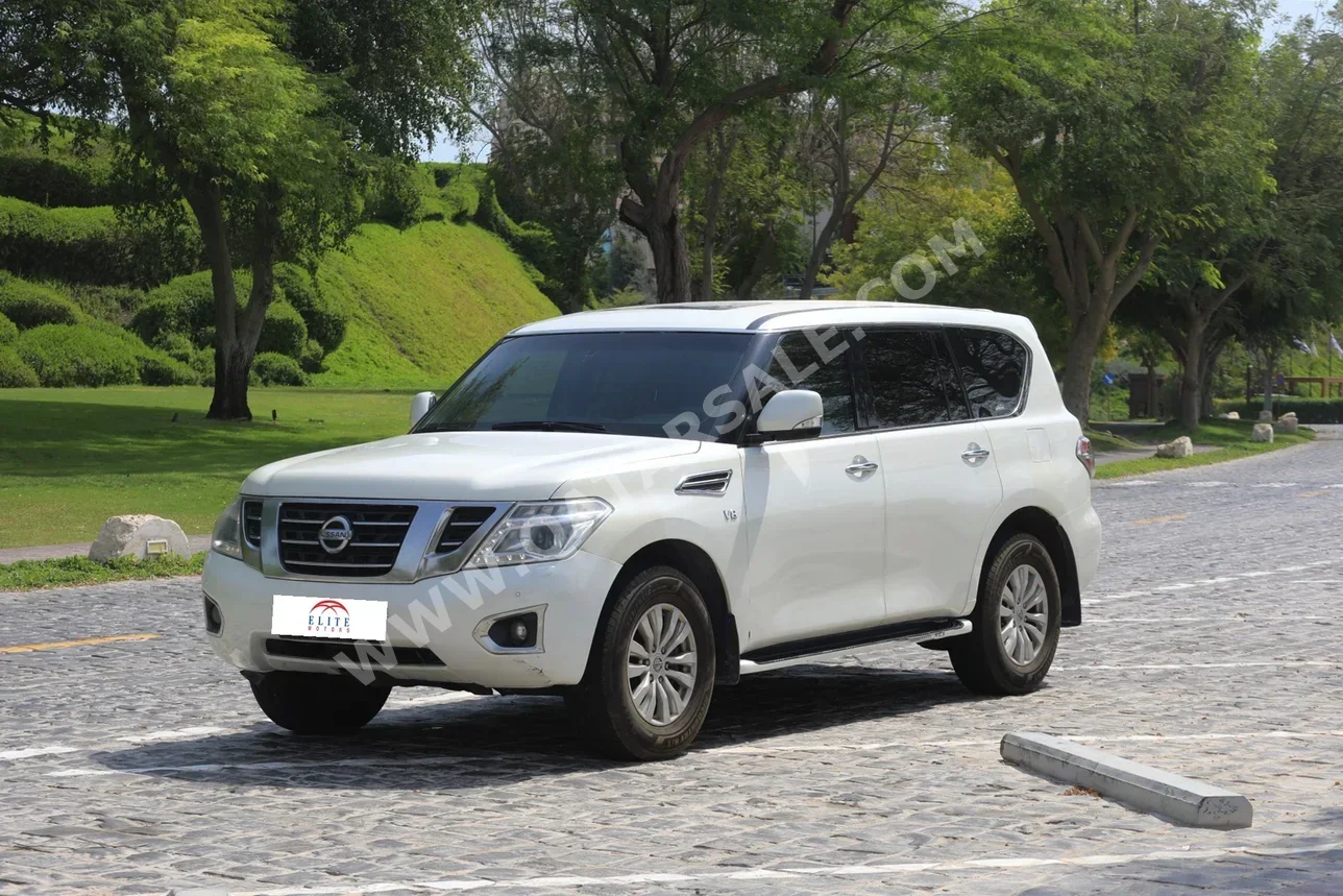 Nissan  Patrol  LE  2017  Automatic  235,000 Km  8 Cylinder  Four Wheel Drive (4WD)  SUV  White