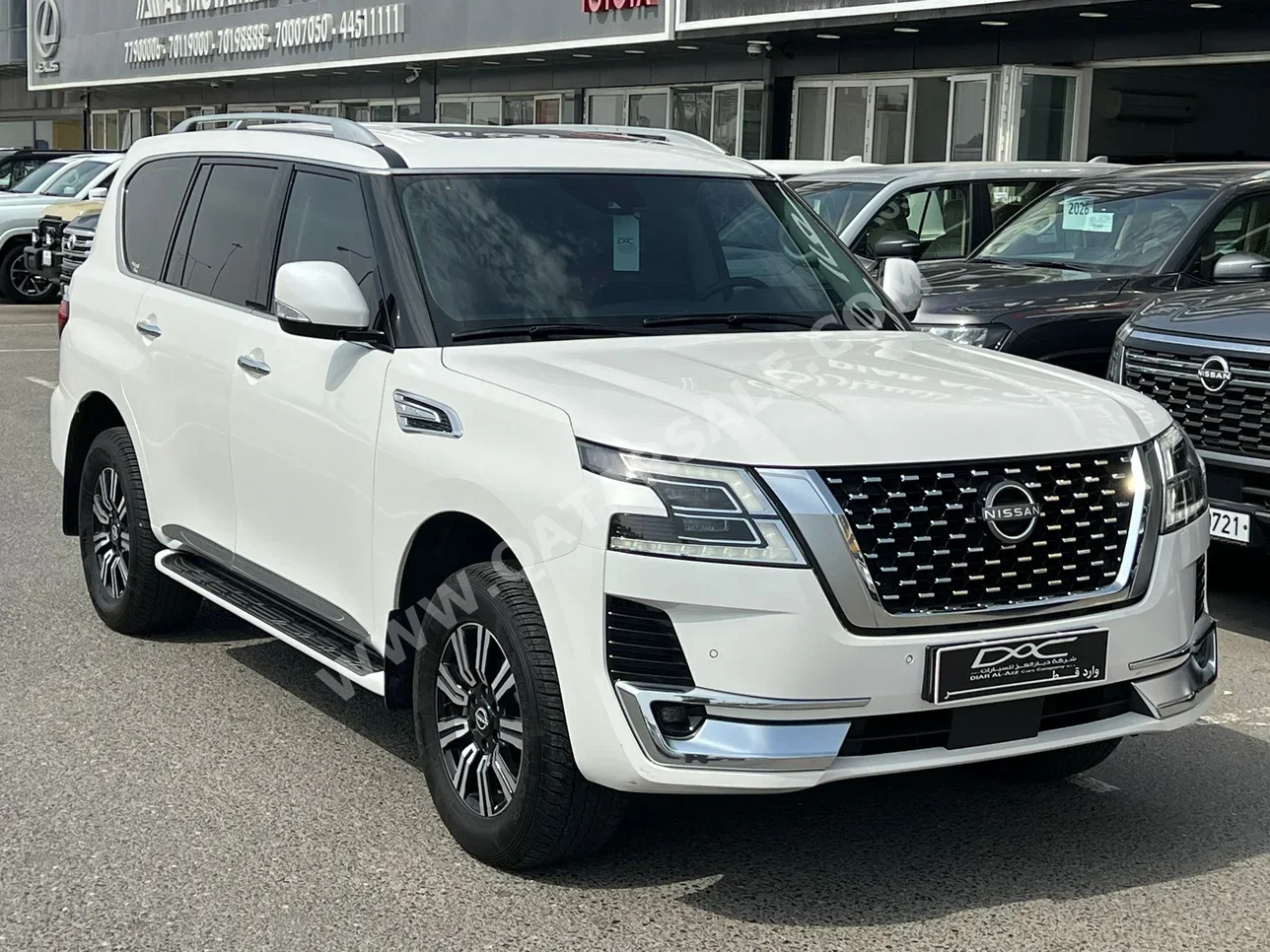 Nissan  Patrol  Titanium  2023  Automatic  126,000 Km  6 Cylinder  Four Wheel Drive (4WD)  SUV  White