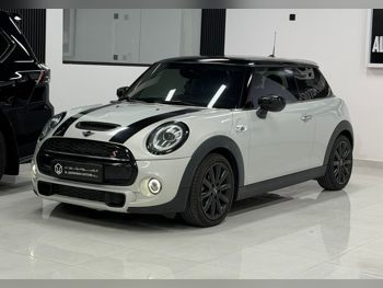 ميني  كوبر  اس  2020  اوتوماتيك  26,000 كم  4 سلندر  سحب امامي  هاتشباك  بيج  تحت الضمان
