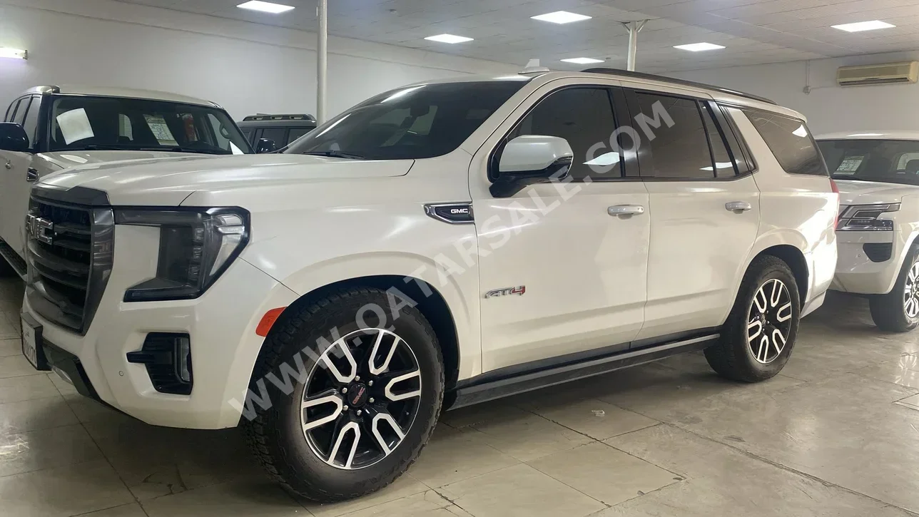 جي ام سي  يوكون  اي تي 4  2021  اوتوماتيك  34,000 كم  8 سلندر  دفع رباعي  اس يو في  أبيض
