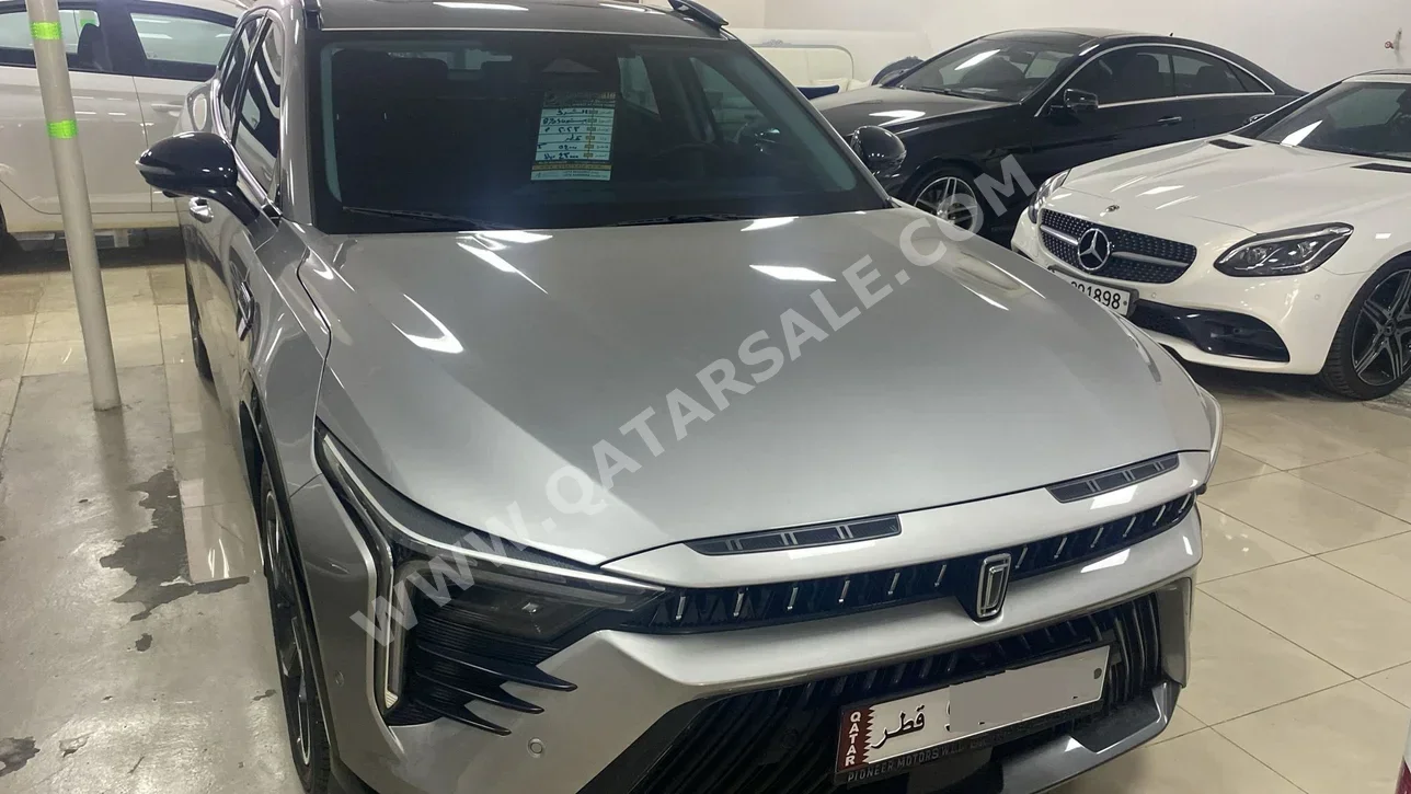 بيستون بي70 اس 2023 اوتوماتيك 54,000 كم 4 سلندر دفع رباعي اس يو في فضي تحت الضمان