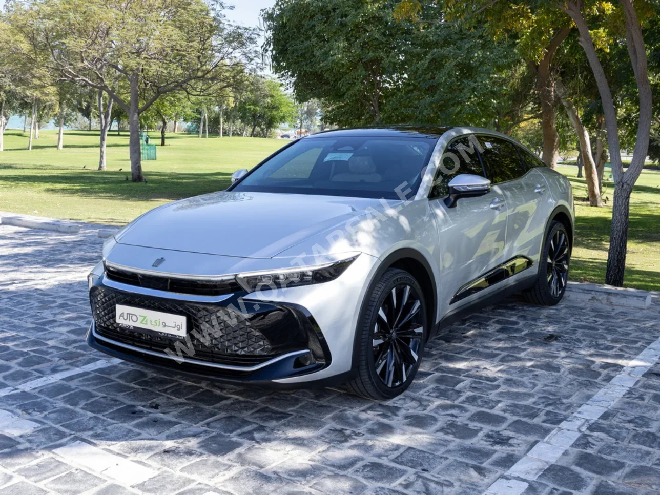 Toyota  Crown  Hybrid  2023  Automatic  20,000 Km  4 Cylinder  All Wheel Drive (AWD)  Sedan  Gray  With Warranty