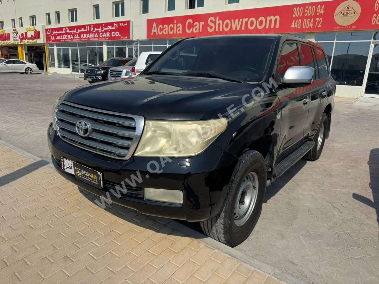Toyota Land Cruiser VXR 2008 Automatic 326,000 Km 8 Cylinder Four Wheel Drive (4WD) SUV Black