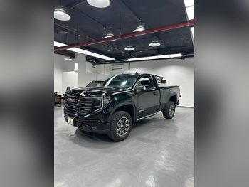 GMC  Sierra  AT4  2025  Automatic  41,600 Km  8 Cylinder  Four Wheel Drive (4WD)  Pick Up  Black  With Warranty