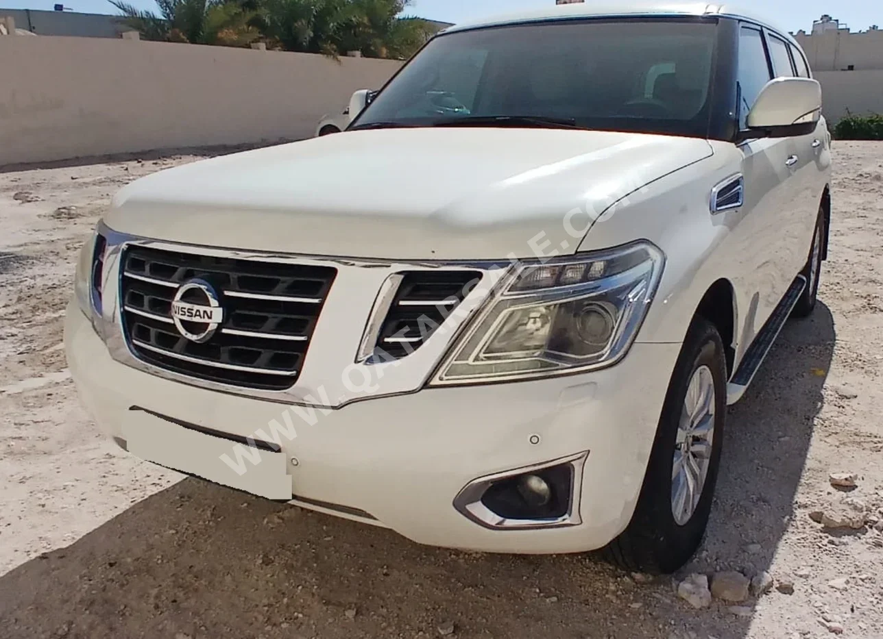 Nissan  Patrol  SE  2017  Automatic  260,000 Km  6 Cylinder  Four Wheel Drive (4WD)  SUV  White