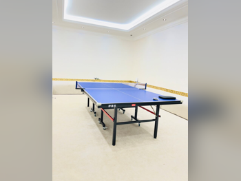 أسود و أزرق  طاولة تنس ( بنق بونق )