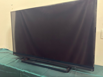 تلفاز توشيبا  - 40 بوصة  - فل اتش دي