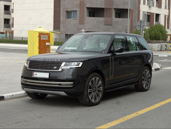 لاند روفر  رنج روفر  فوج اتش اس اي  2025  اوتوماتيك  0 كم  8 سلندر  دفع رباعي  اس يو في  رمادي  تحت الضمان