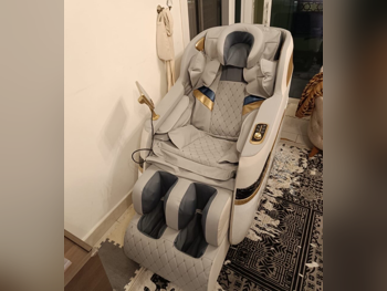 Massage Chair Leercon  White  China  All Body  4D