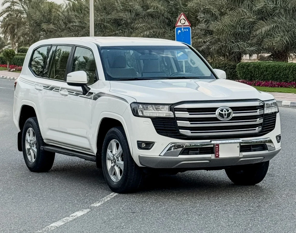 Toyota Land Cruiser GXR Twin Turbo 2022 Automatic 219,000 Km 6 Cylinder Four Wheel Drive (4WD) SUV White