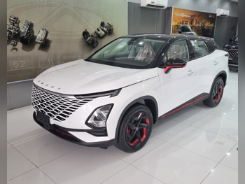 اومودا  سي 5  2024  اوتوماتيك  0 كم  4 سلندر  سحب امامي  اس يو في  ابيض وأحمر  تحت الضمان