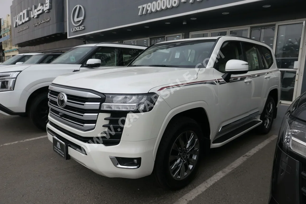 Toyota  Land Cruiser  GXR Twin Turbo  2026  Automatic  0 Km  6 Cylinder  Four Wheel Drive (4WD)  SUV  White  With Warranty