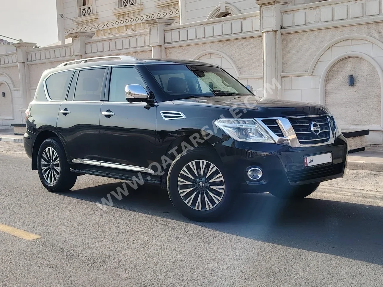 نيسان  باترول  بلاتنيوم  2017  اوتوماتيك  304,000 كم  6 سلندر  دفع رباعي  اس يو في  أسود