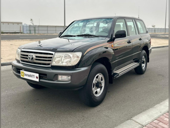 تويوتا  لاند كروزر  جي اكس  2007  عادي  458,330 كم  6 سلندر  دفع رباعي  اس يو في  أسود