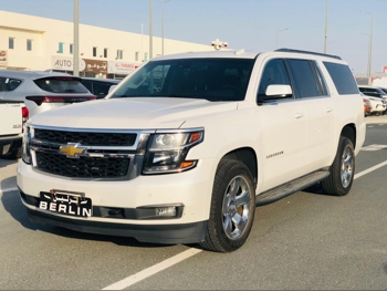 Chevrolet  Suburban  LT  2018  Automatic  252,000 Km  8 Cylinder  Four Wheel Drive (4WD)  SUV  White