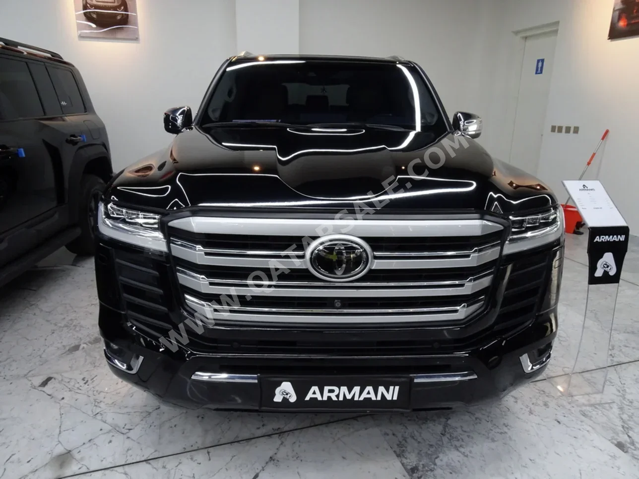 تويوتا  لاند كروزر  في اكس ار توين توربو  2023  اوتوماتيك  115,000 كم  6 سلندر  دفع رباعي  اس يو في  أسود