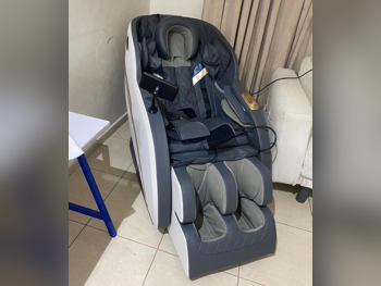 Massage Chair BestMassage White China All Body 4D