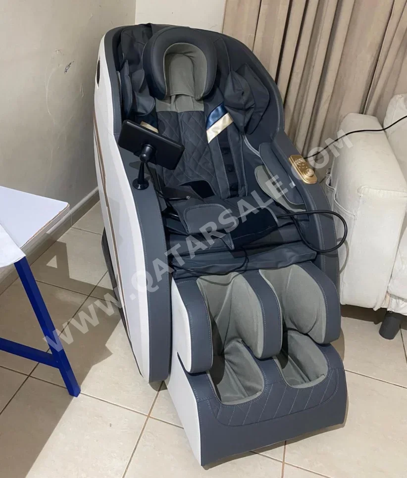 Massage Chair BestMassage  White  China  All Body  4D
